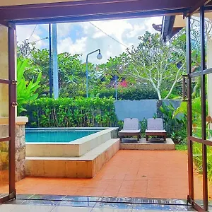  Villa Vantage Point